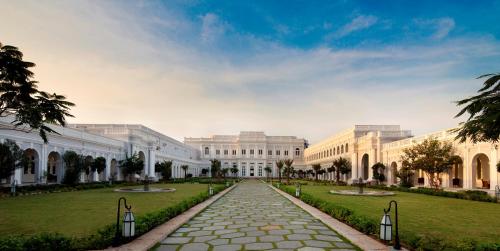 Vonkajšia záhrada v ubytovaní Taj Falaknuma Palace