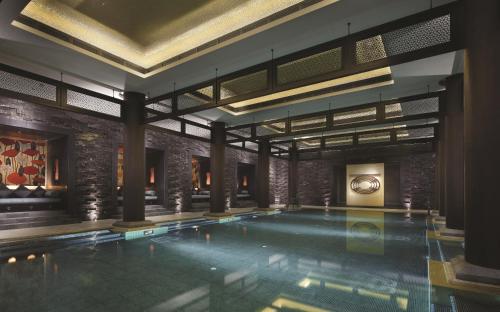 Bazen u ili blizu objekta Four Seasons Hotel Hangzhou at West Lake