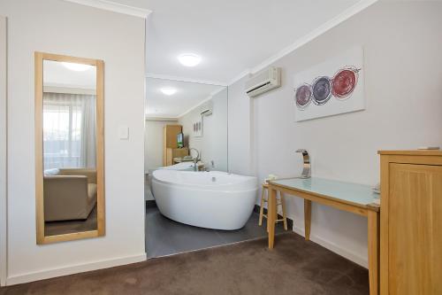 Баня в Mid City Motel Warrnambool