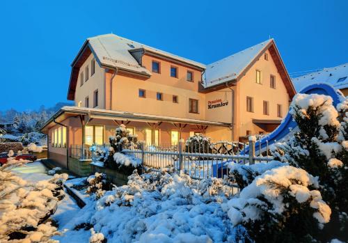 Penzion Krumlov - B&B - Massage studio during the winter