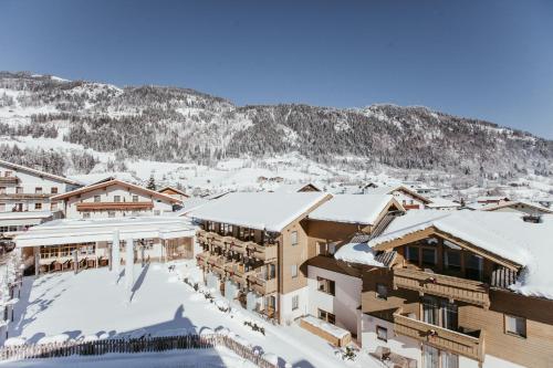 Vista general d'una muntanya o vistes d'una muntanya des de l'hotel