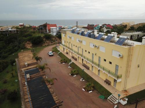 El edificio en el que está el hotel