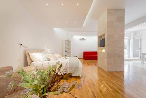 Gallery image of Deluxe Beach Apartments Renata in Split