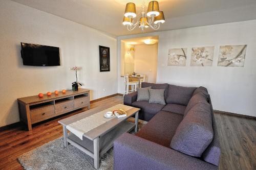 Apartamenty Katarynka Stary Rynek TV 또는 엔터테인먼트 센터