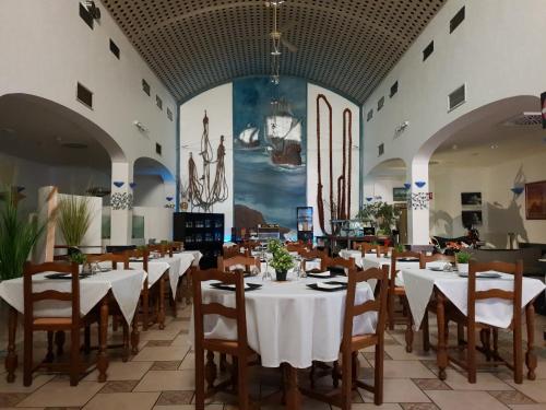 Restoran atau tempat makan lain di Yasha Hotel