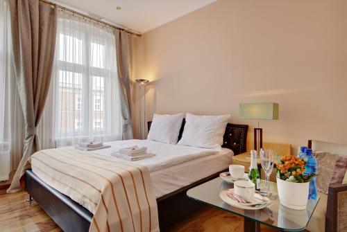 Voodi või voodid majutusasutuse Jagiellonska 3 ApartHotel - Deluxe Rooms with King Beds, City Center, Free Wifi! toas