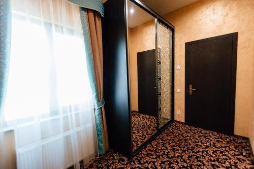 Gallery image ng Khan-Chinar Hotel sa Dnipro