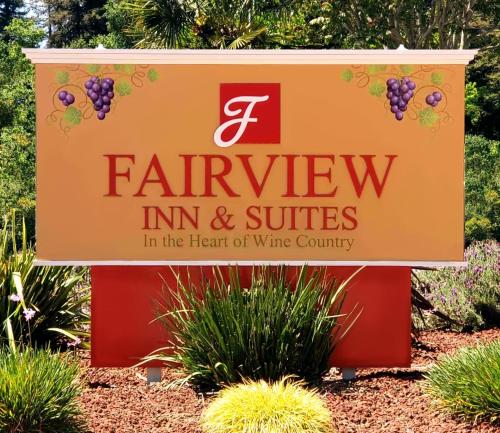 Fairview Inn & Suites 면허증, 상장, 서명, 기타 문서