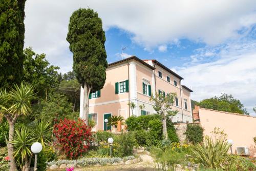 En have udenfor Appartamento Napoleone - HelloElba