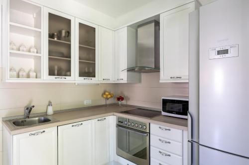 Dapur atau dapur kecil di Ortenca Apartment