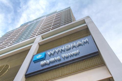 תעודה, פרס, שלט או מסמך אחר המוצג ב-Club Wyndham Skyline Tower