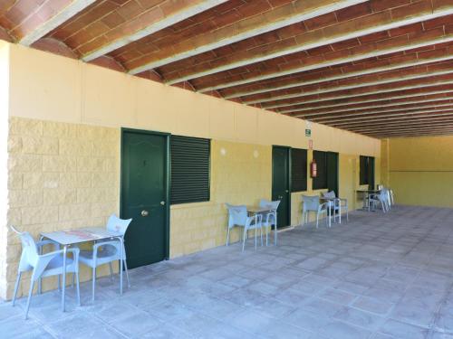 Gambar di galeri bagi Hostal - Bungalows Camping Cáceres di Cáceres