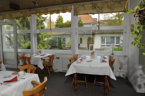 En restaurant eller et andet spisested på Hotel Hubertus