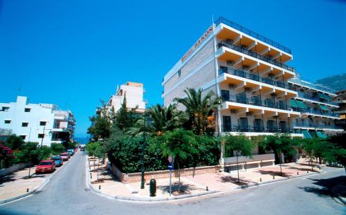 El edificio en el que está el hotel