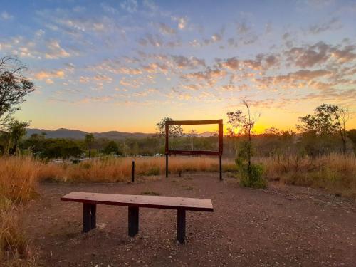 Mt Larcom Tourist Park