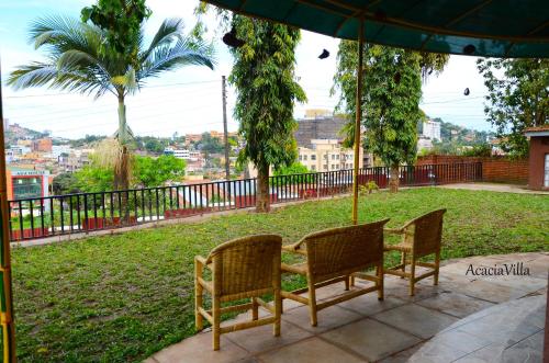 Sodas prie apgyvendinimo įstaigos Luxury Acacia Villa with Kampala's Best View