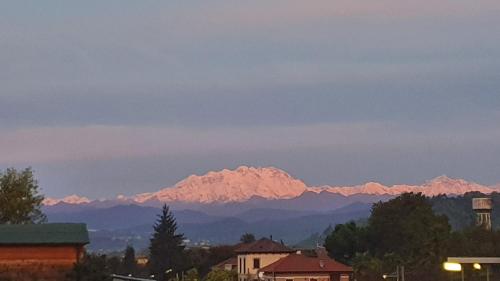 Pogled na planinu ili pogled na planinu iz apartmana