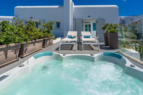 Semeli Hotel Mykonos में या उसके करीब स्विमिंग पूल