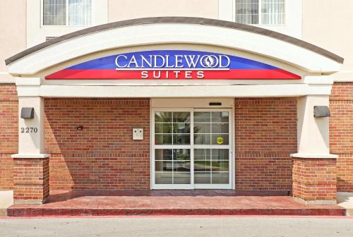 Certifikát, hodnocení, plakát nebo jiný dokument vystavený v ubytování Candlewood Suites Fayetteville, an IHG Hotel