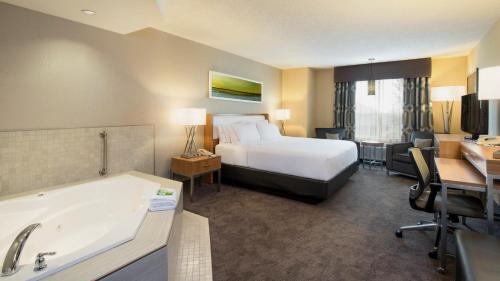 Легло или легла в стая в Holiday Inn Express Hotel & Suites Sherwood Park-Edmonton Area by IHG