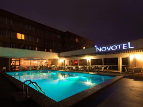 Piscina en o cerca de Novotel Metz Centre