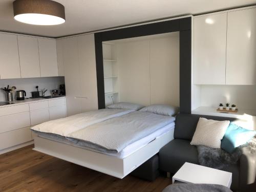 Una cama o camas en una habitación de Ferienwohnung 405 Haus Allod