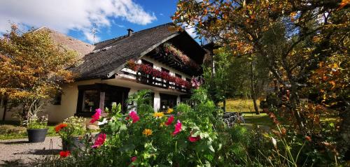 Garden sa labas ng Gästehaus Behabühl