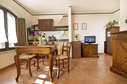 A cozinha ou kitchenette de Borgo Grondaie