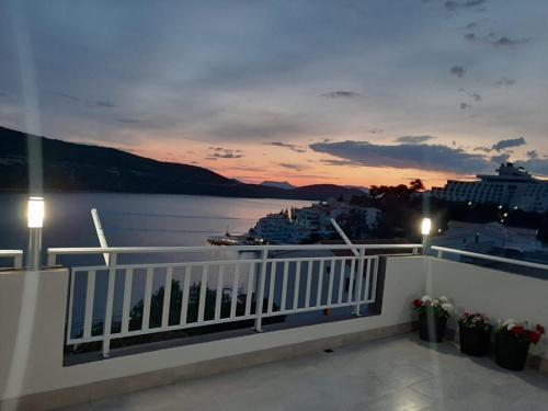 Afbeelding uit fotogalerij van Apartments Njavro Neum in Neum