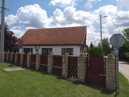 Galeriebild der Unterkunft Vila Staša rooms in Palić