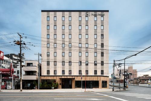 O edifício em que o hotel se localiza