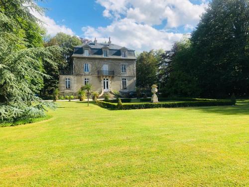 Un jardín fuera de Manoir de la Marjolaine