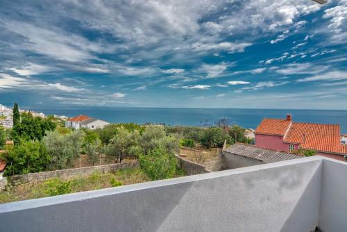 Kép BOR - The Entire Home with Sea view szállásáról Ulcinjban a galériában