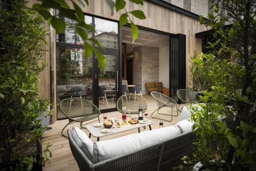 Um jardim em Nest Hotel Hiroshima Ekimae