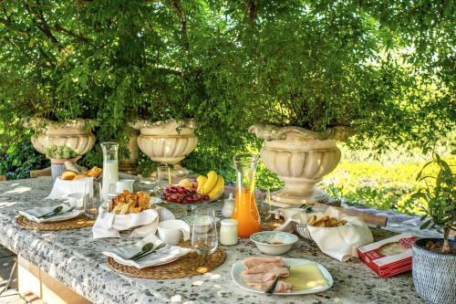 Comida en la villa o alrededores