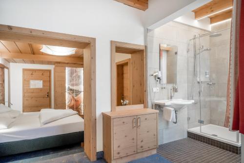 Un baño de Das Kaltschmid - Familotel Tirol