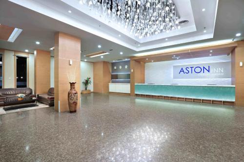 Ο χώρος του λόμπι ή της ρεσεψιόν στο Aston Inn Gideon Batam