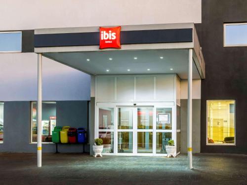 Зображення з фотогалереї помешкання ibis Barretos у місті Барретус