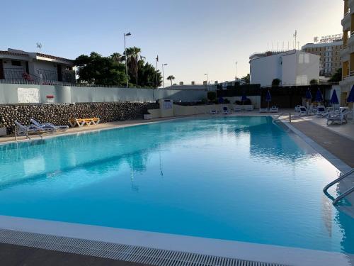 The swimming pool at or close to Apartamentos Montemar