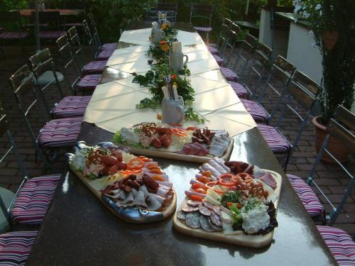 Comida en la pensión o alrededores