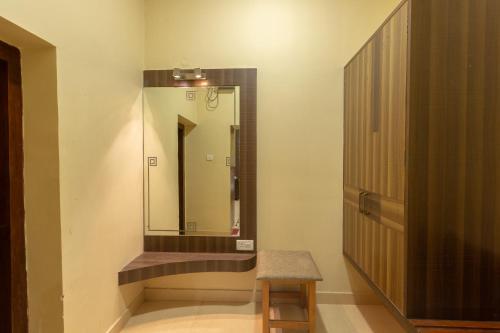 Un baño de KSTDC Hotel Mayura Gerusoppa, Jogfalls