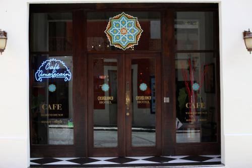 Façade ou entrée de l'établissement CasaBlanca Hotel