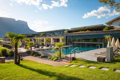 Poolen vid eller i närheten av Weinegg Wellviva Resort