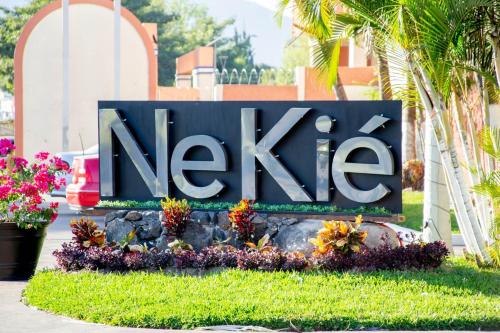 En hage utenfor Nk Hotel Nekié Tepic