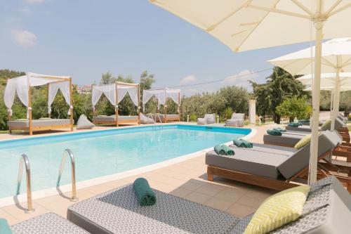 Swimming pool sa o malapit sa Skiathos Avaton Hotel, Philian Hotels & Resorts