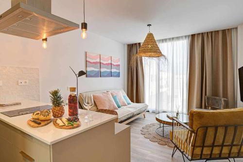 O zonă de relaxare la Jable suites apartamentos de lujo en el centro