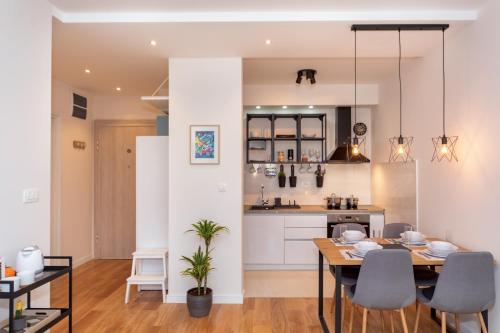 Una cocina o kitchenette en Les appartements Privés Bar