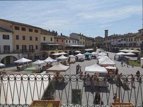 Gosti u objektu Casa Remo - dolce soggiorno nella Piazza di Greve