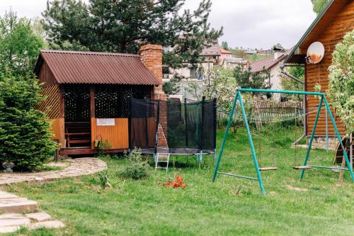 Котедж з неймовірними краєвидами兒童遊樂區