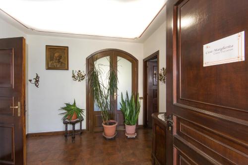 Gallery image of CASA MARGHERITA in Baveno